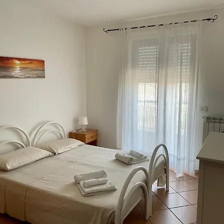 Rudiae Salento House דירה
